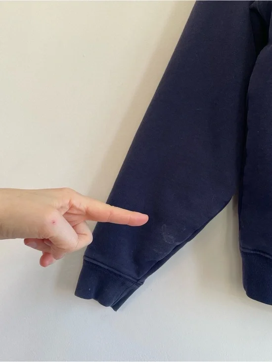 Vintage Gap Crewneck Sweatshirt - Picture 9 of 12